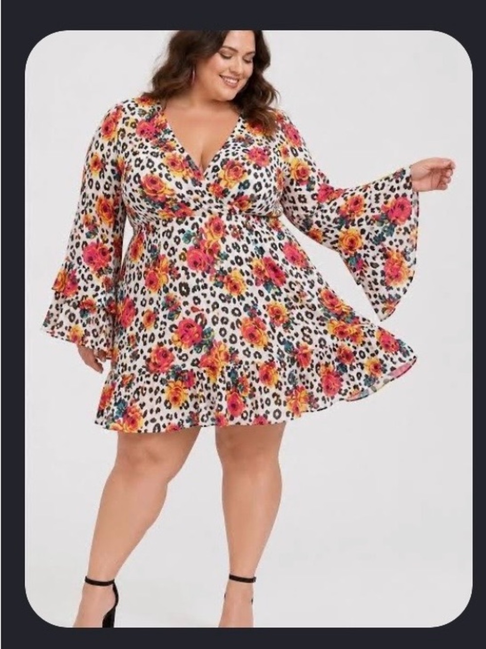 Torrid x Betsey Johnson Collab Floral Leopard V-Neck Mini Dress Size 0 Large